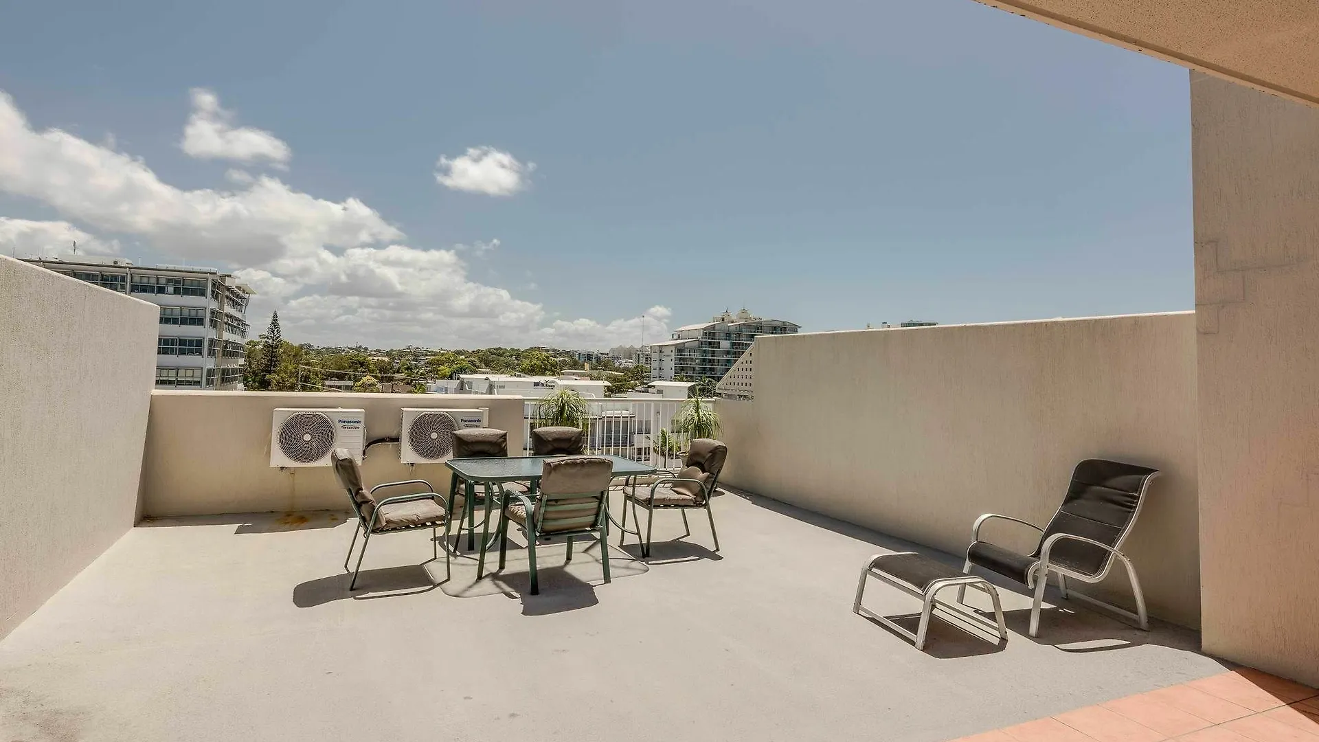 Sailport Mooloolaba Apartments 4*,