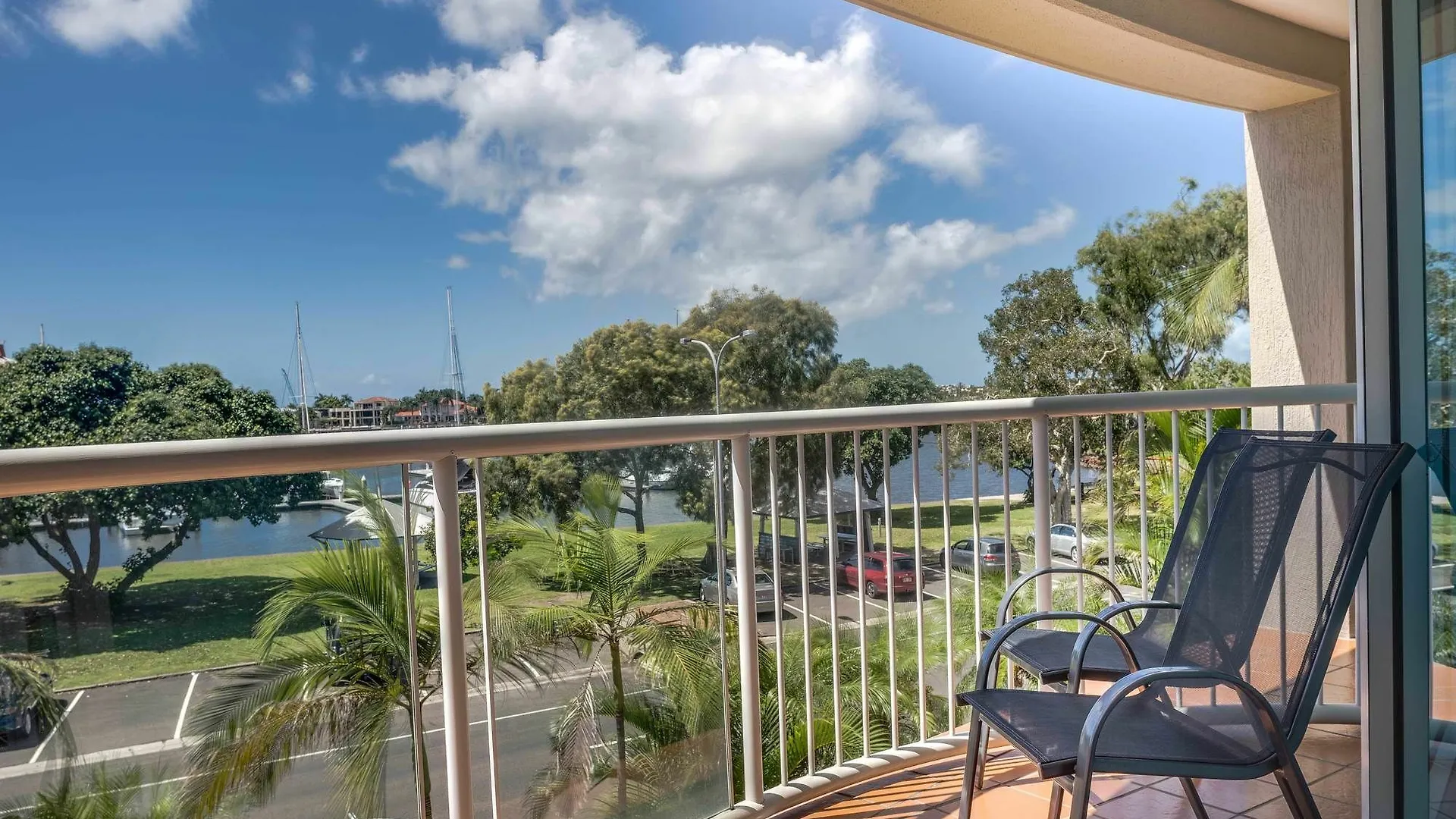 מלון דירות Sailport Mooloolaba Apartments